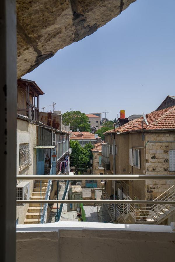 Aju Hamadregot 31 Suites Иерусалим Экстерьер фото